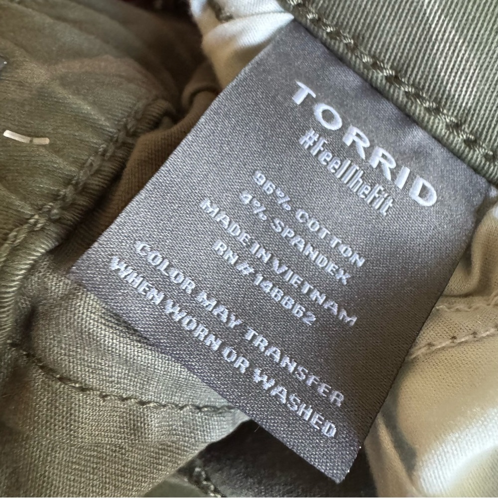 Torrid | Weekend Straight Cargo Pant - Picture 7 of 7
